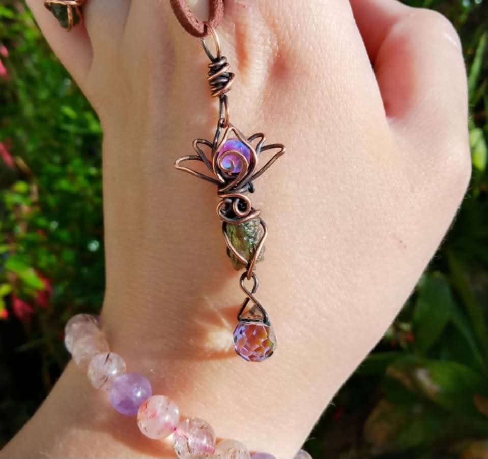 Baby Lotus & Moldavite Moons