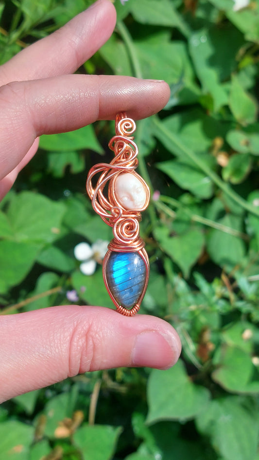 Labradorite Celestial Babe