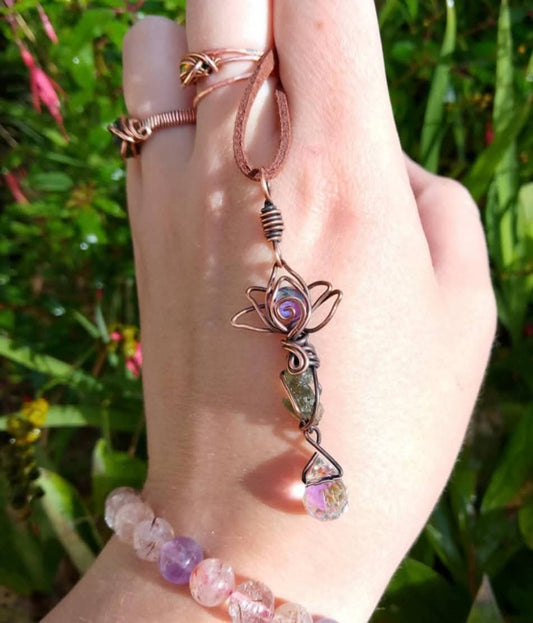 Baby Lotus & Moldavite Moons