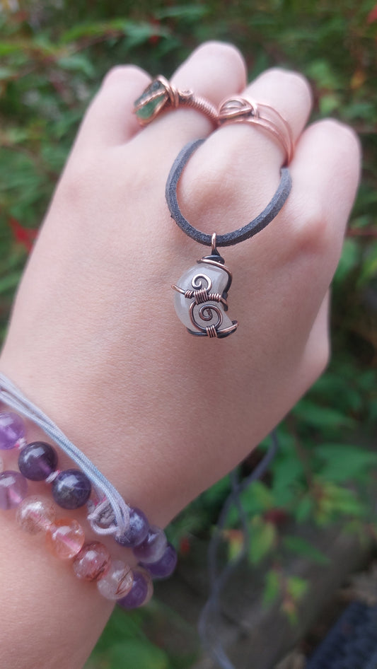 Baby Luna (Quartz) In Copper