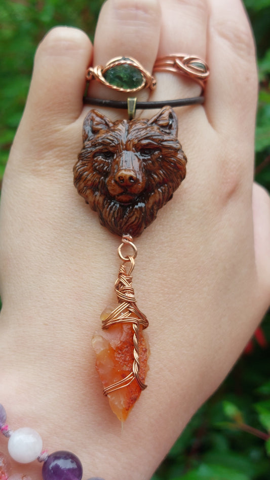 Carnelian Wolfie Protector
