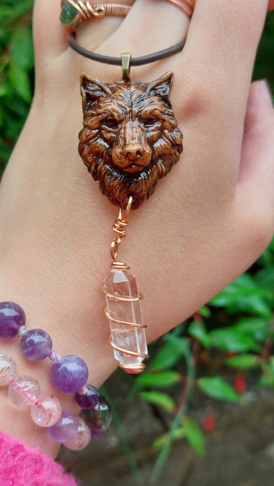 Quartz Wolfie Protector
