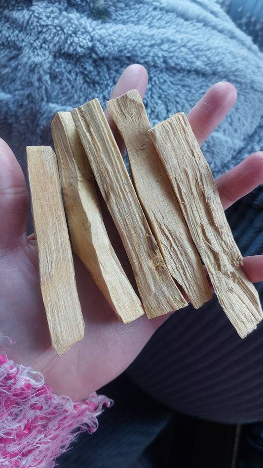 5 Palo Santo Sticks